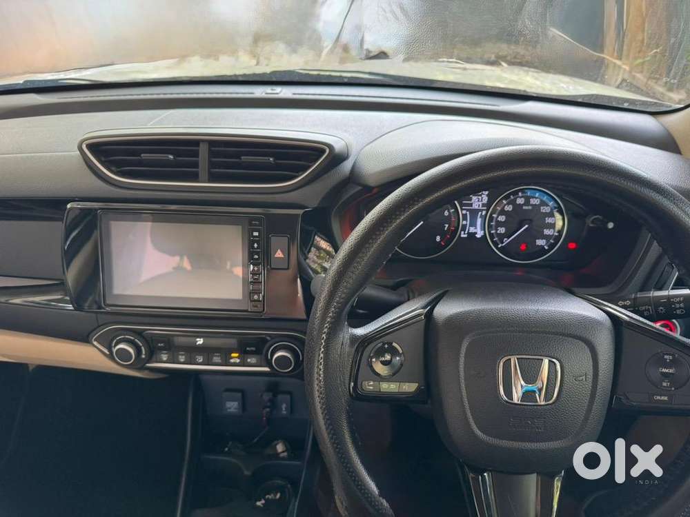 Honda Amaze Vx 2021 Petrol 29000 Km