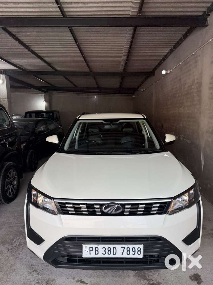 Mahindra Xuv300 W6 Diesel, 2020, Diesel