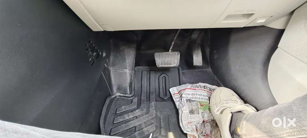 Fully Automati
Push Start 
Key Start 
Crush Control 
No Accident