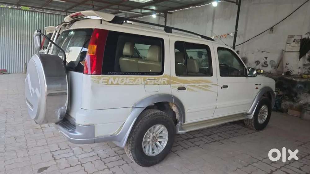 Ford Endeavour 2007