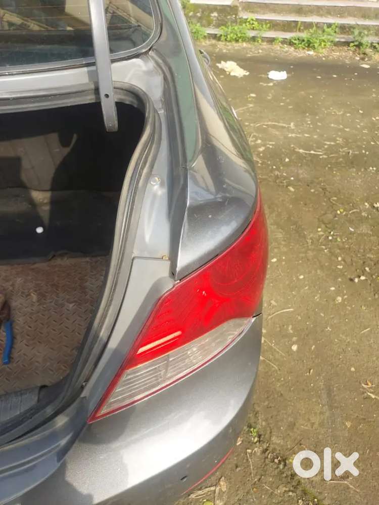 Hyundai Verna 1.6 Crdi Manual 2012