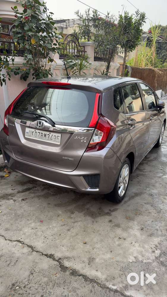Honda Jazz 2015 Diesel Well Maintained