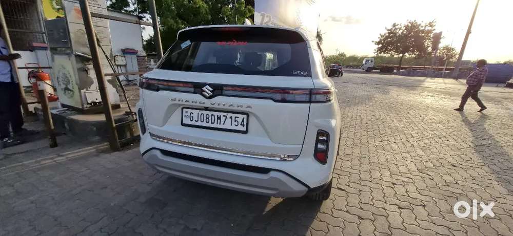 Maruti Suzuki Grand Vitara 2025 Cng & Hybrids 25000 Km Driven