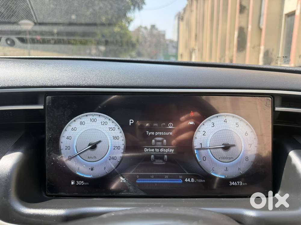 Hyundai Tucson 2.0 Signature Petrol At, 2023, Petrol