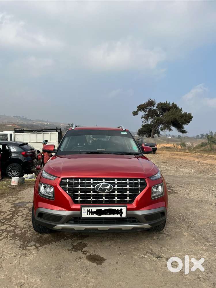 Hyundai Venue Petrol 2019