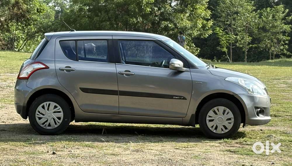 Maruti Suzuki Swift Vxi, 2014, Petrol