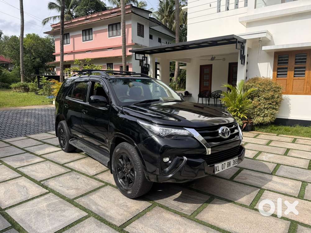 Toyota Fortuner, 2010, Diesel
