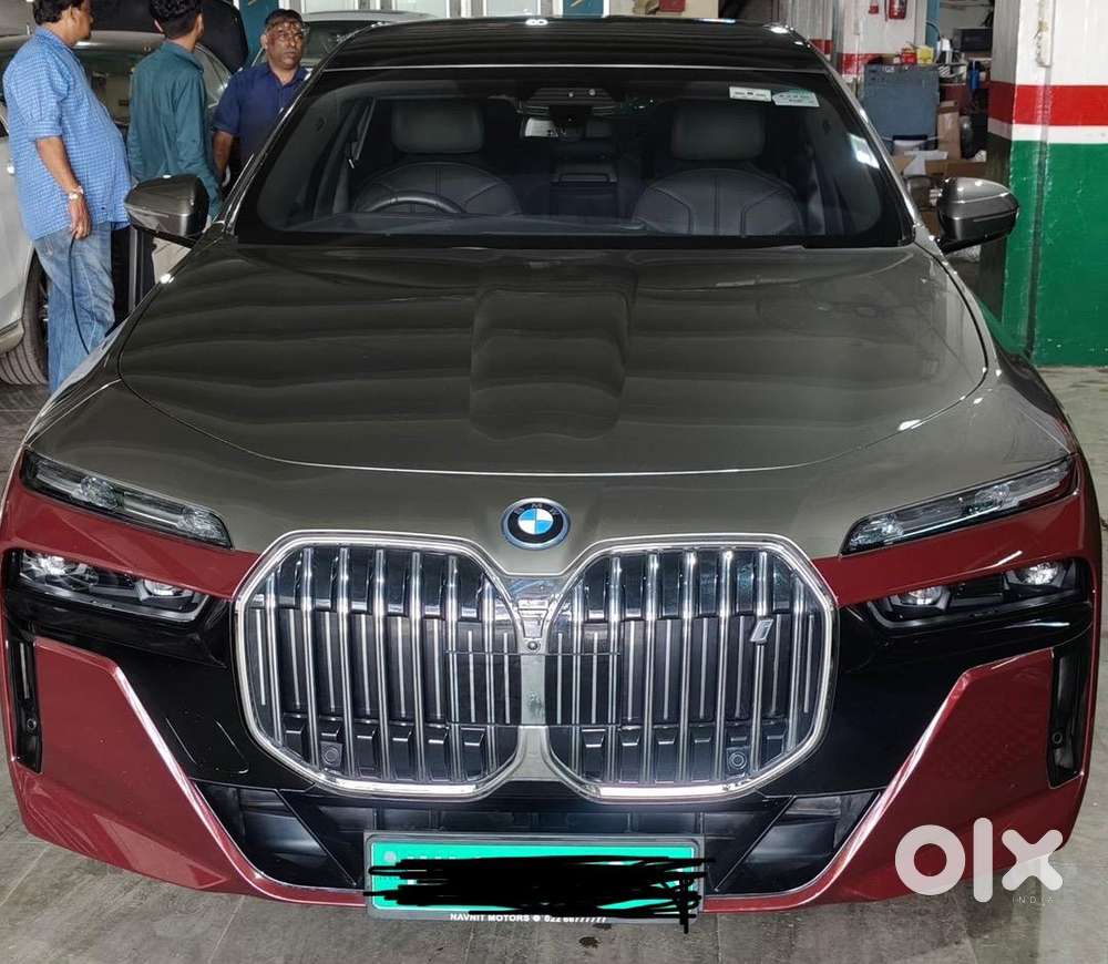 Bmw I7 2023 Electric Well Maintained