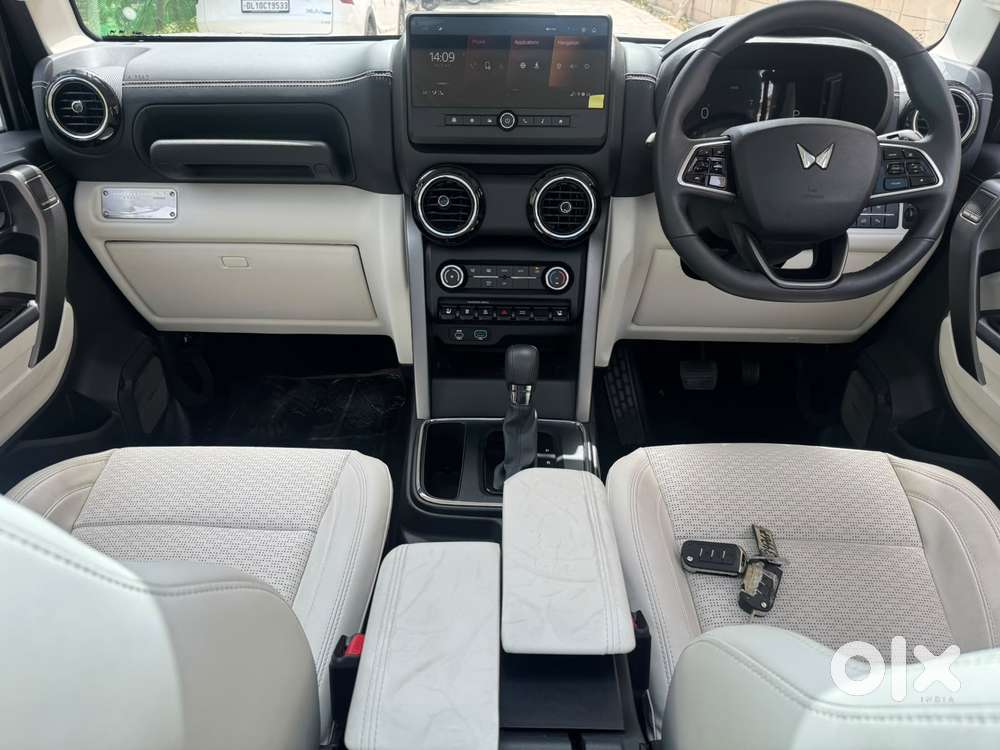 Mahindra Thar Roxx Ax7 L Petrol At 2wd, 2024, Petrol