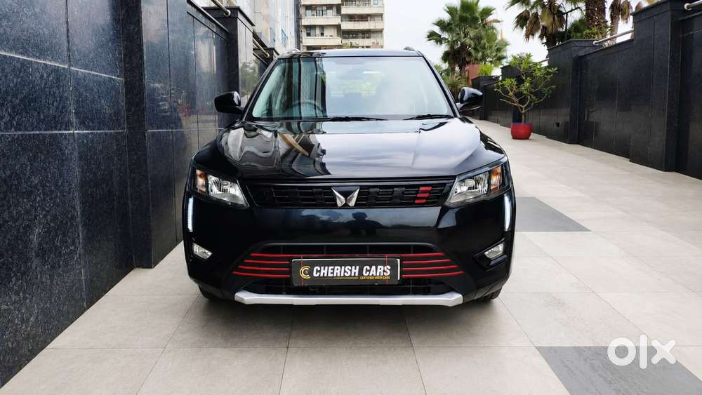 Mahindra Xuv300 W6, 2024, Petrol