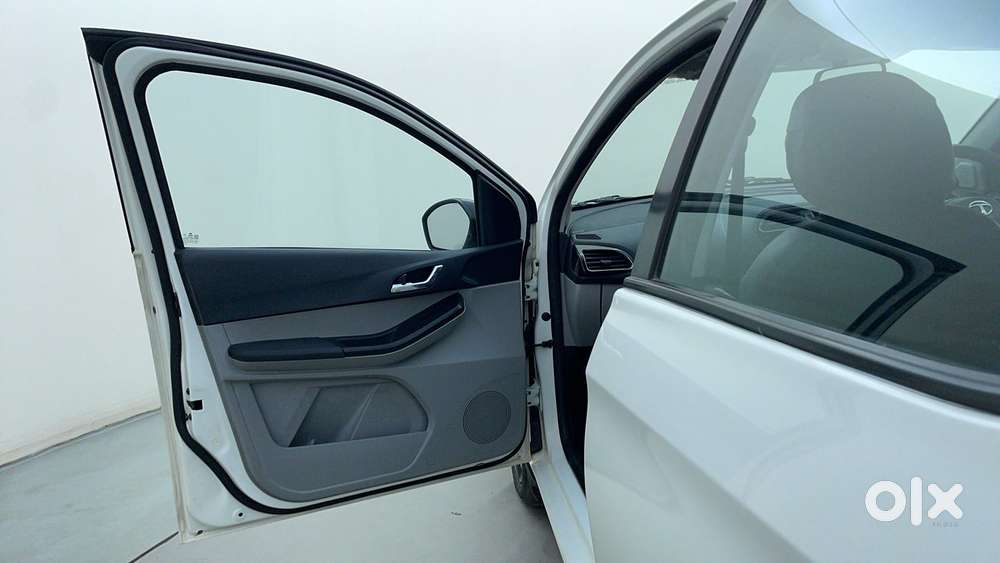 Tata Tiago Xza Plus, 2021, Petrol