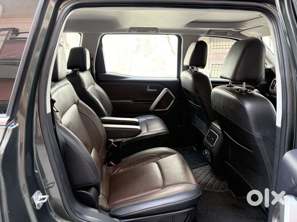 Mahindra Scorpio-n 2.2 Z8 L Diesel At 6 Str, 2023, Diesel