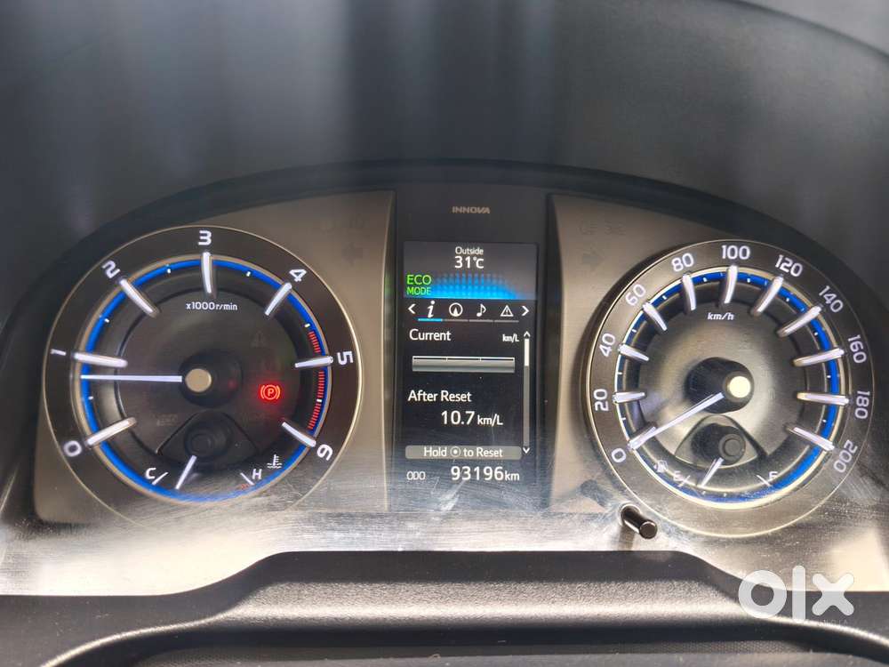 Toyota Innova Crysta 2.4 V 7 Str, 2019, Diesel