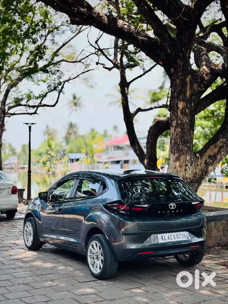 Tata Altroz Petrol Well Maintained