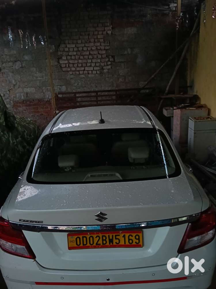 Maruti Suzuki Swift Dzire Vxi, 2022, Petrol