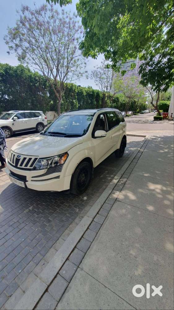 Xuv 500 Single Owner Great Condition