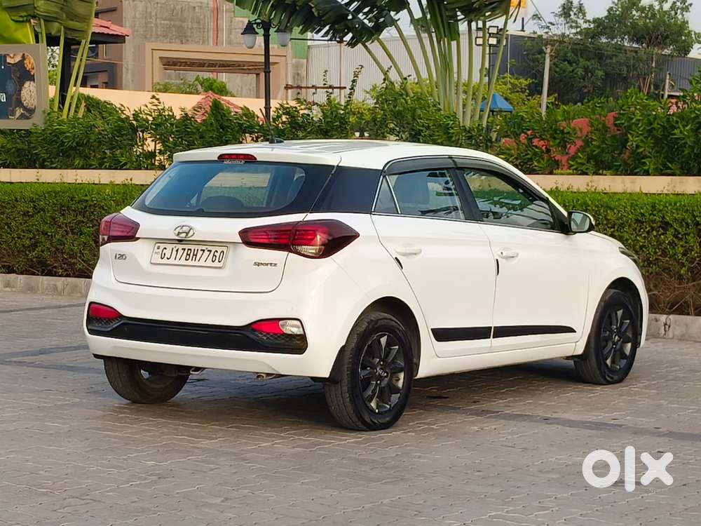 Hyundai I20 Sportz Plus, 2019, Cng & Hybrids
