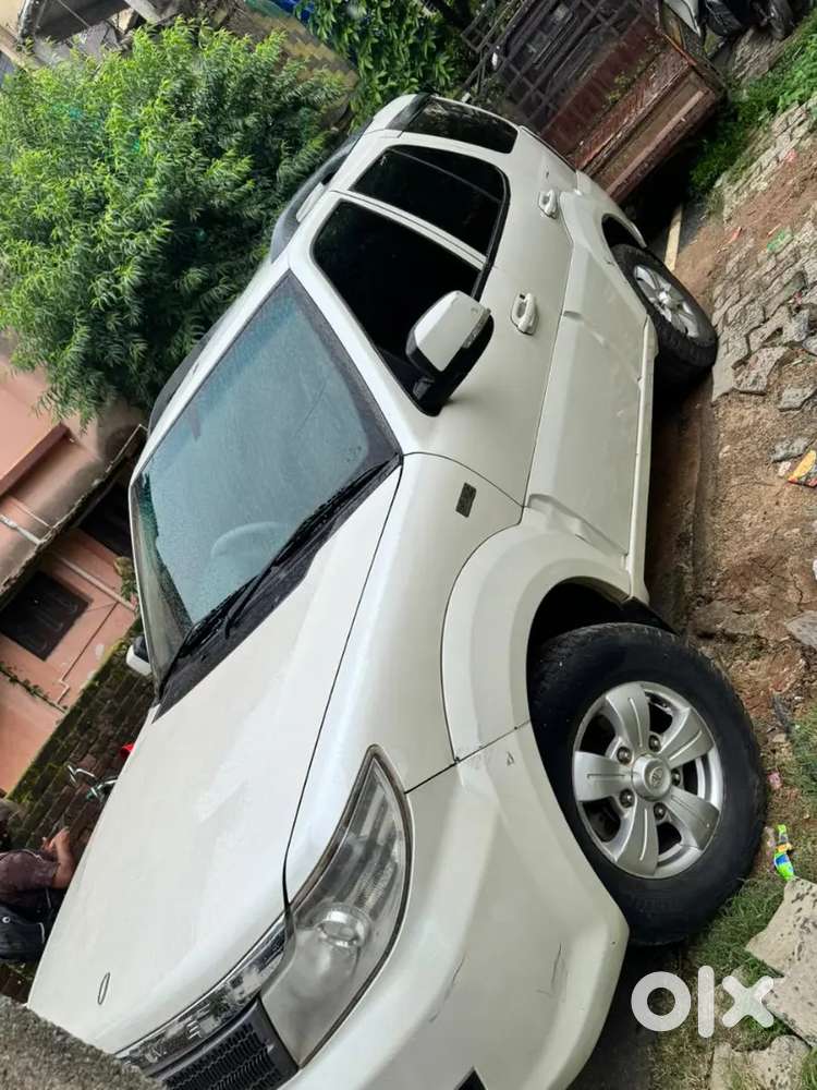 Tata Safari Storme 2014 Diesel Manual Suv