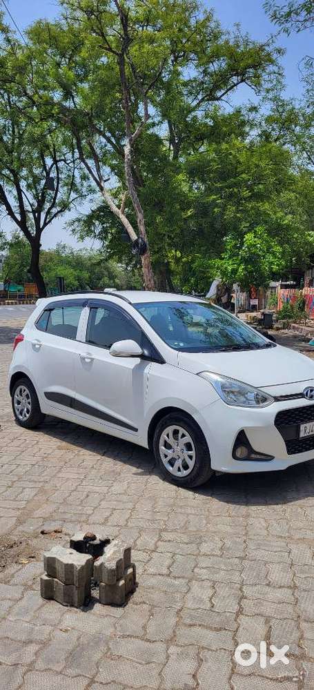 Hyundai Grand I10 Sportz O 1.2, 2019, Petrol