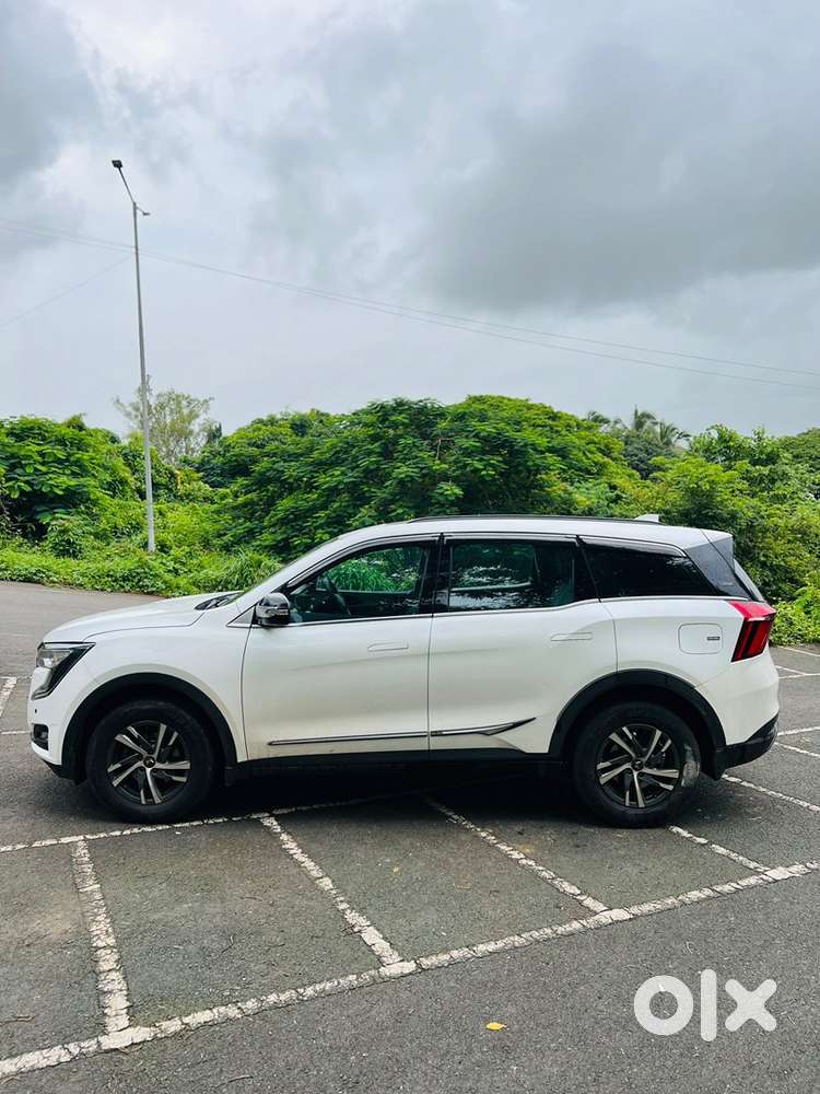 Mahindra Xuv700 Ax5 Petrol Mt — 2021 Ga