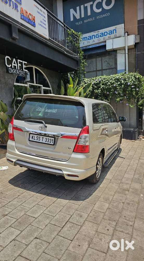 Toyota Innova 2.5 Vx 7 Seater Bs Iv, 2016, Diesel