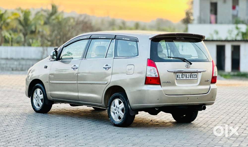 Toyota Innova 2.5 V 7 Str, 2008, Diesel