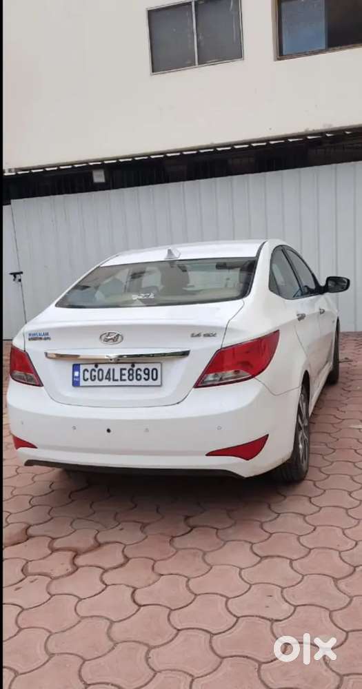 Hyundai Verna 2016 Petrol Well Maintained
