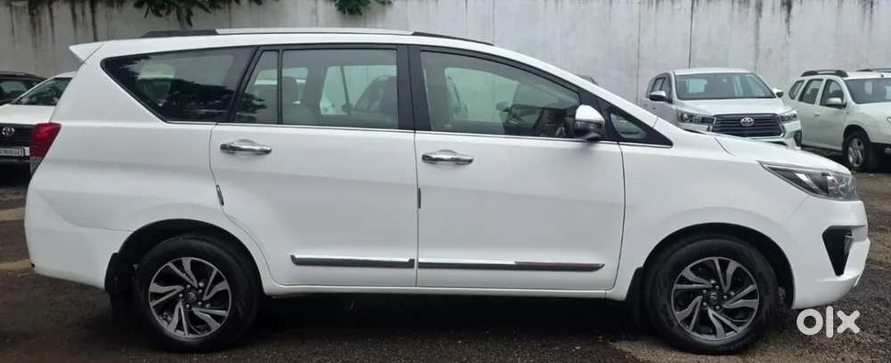 Toyota Innova Crysta 2.4 G Mt 7 Str, 2021, Diesel