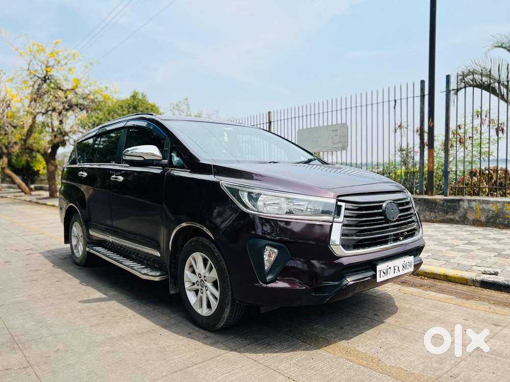 Toyota Innova Crysta 2.8z Automatic, 2016, Diesel