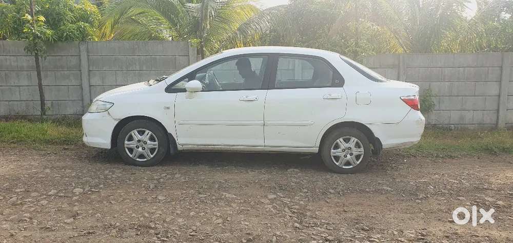 Honda City Zx 2008 Lpg 65000 Km Driven