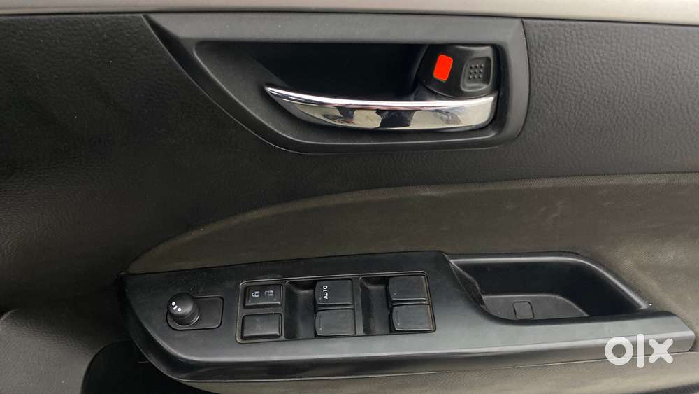 Maruti Suzuki Swift Zxi, 2014, Petrol