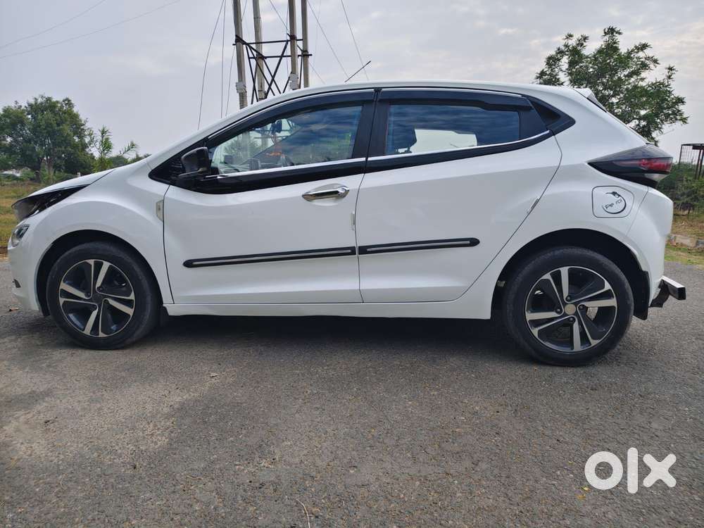 Tata Altroz 1.2 Xz Plus Petrol, 2021, Petrol