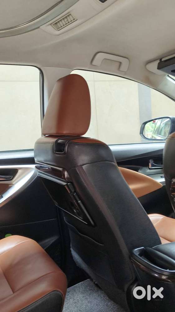 Toyota Innova Crysta 2019 Diesel Well Maintained