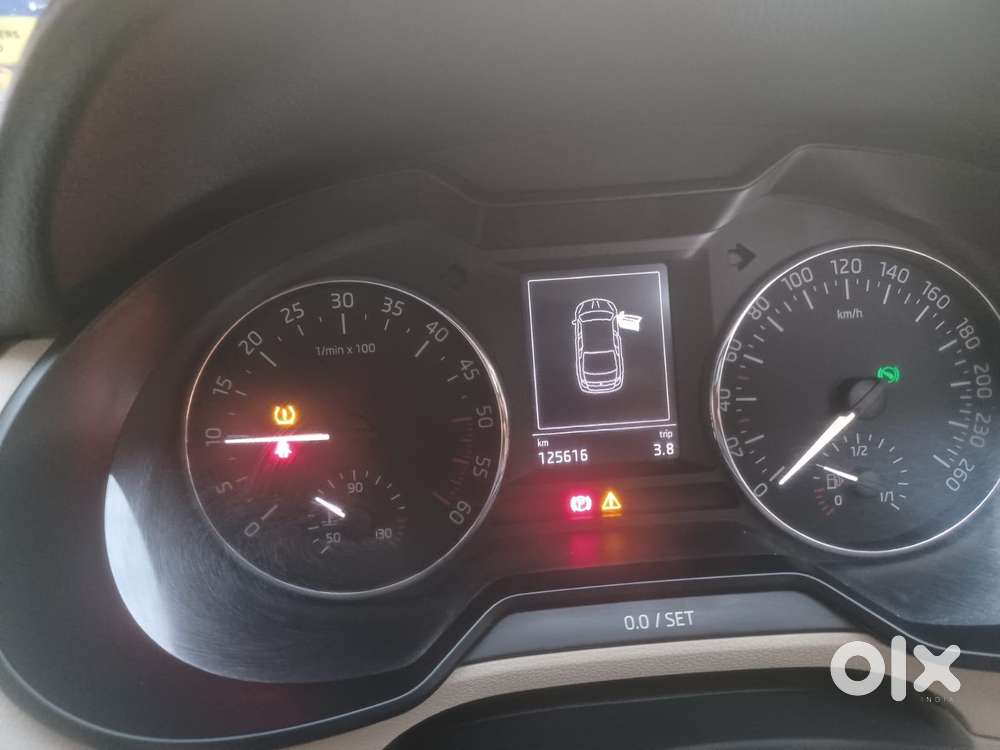 Skoda Octavia 2013-2017 Elegance 1.8 Tsi At, 2017, Diesel