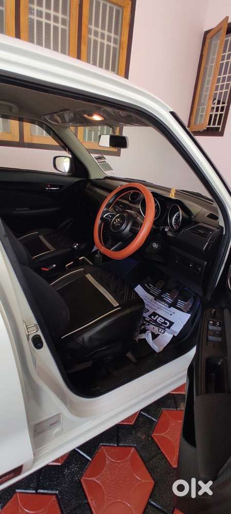 Maruti Suzuki Swift 2018 Vxi, 2019, Petrol