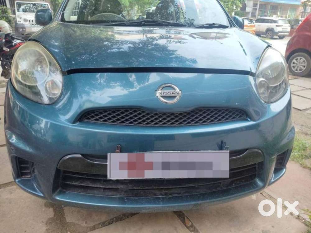 Nissan Micra Active 2015