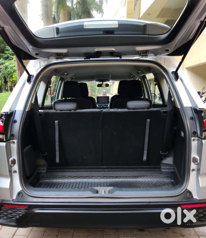 Toyota Innova Hycross 7s Option, 2024, Petrol