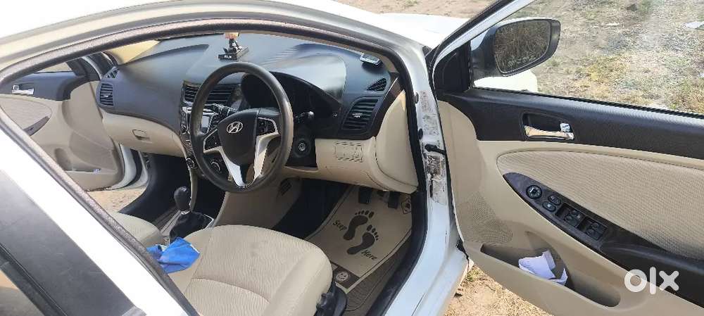 Hyundai Verna Diesel 2011 Manual Car