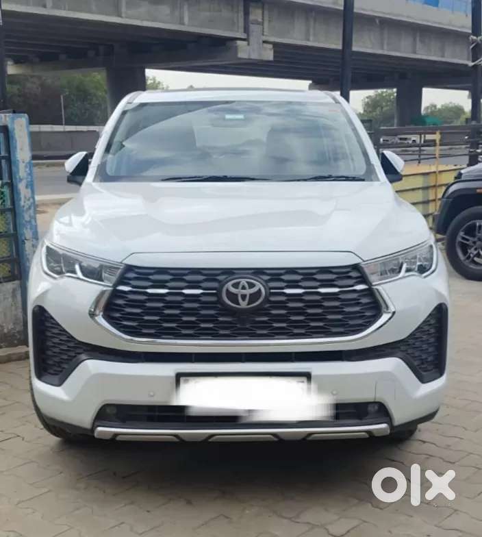 Toyota Innova Hycross 2.0 Vx Hybrid 7 Str, 2024, Petrol