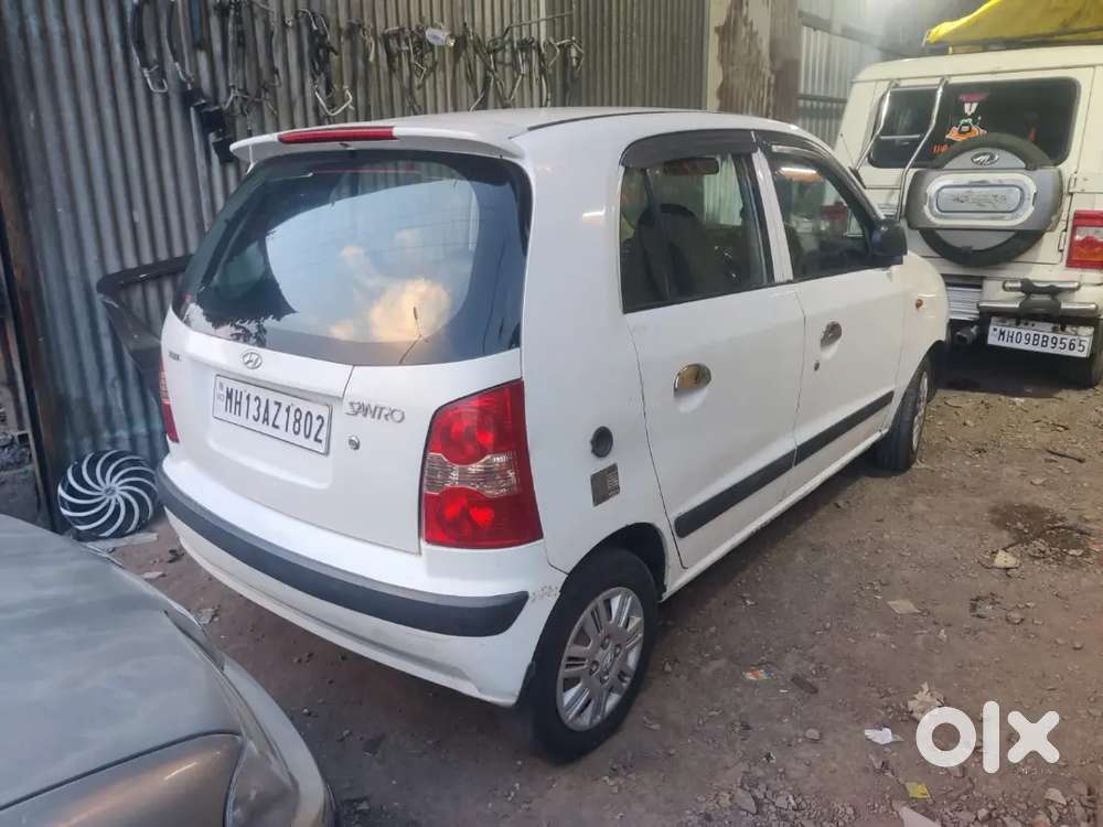 Hyundai Santro Xing Lpg 2011 Button Tyr