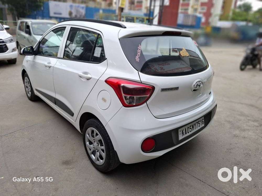 Hyundai Grand i10 Sportz 1.2 Kappa VTVT, 2019, Petrol