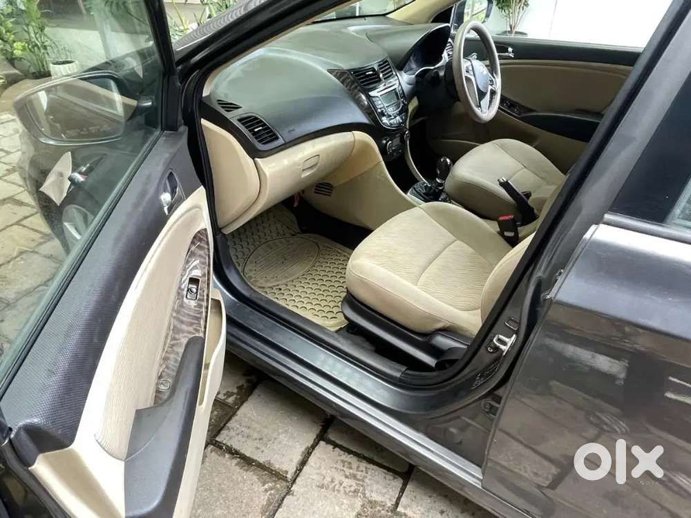 Hyundai Verna 1.6 Sx 2011