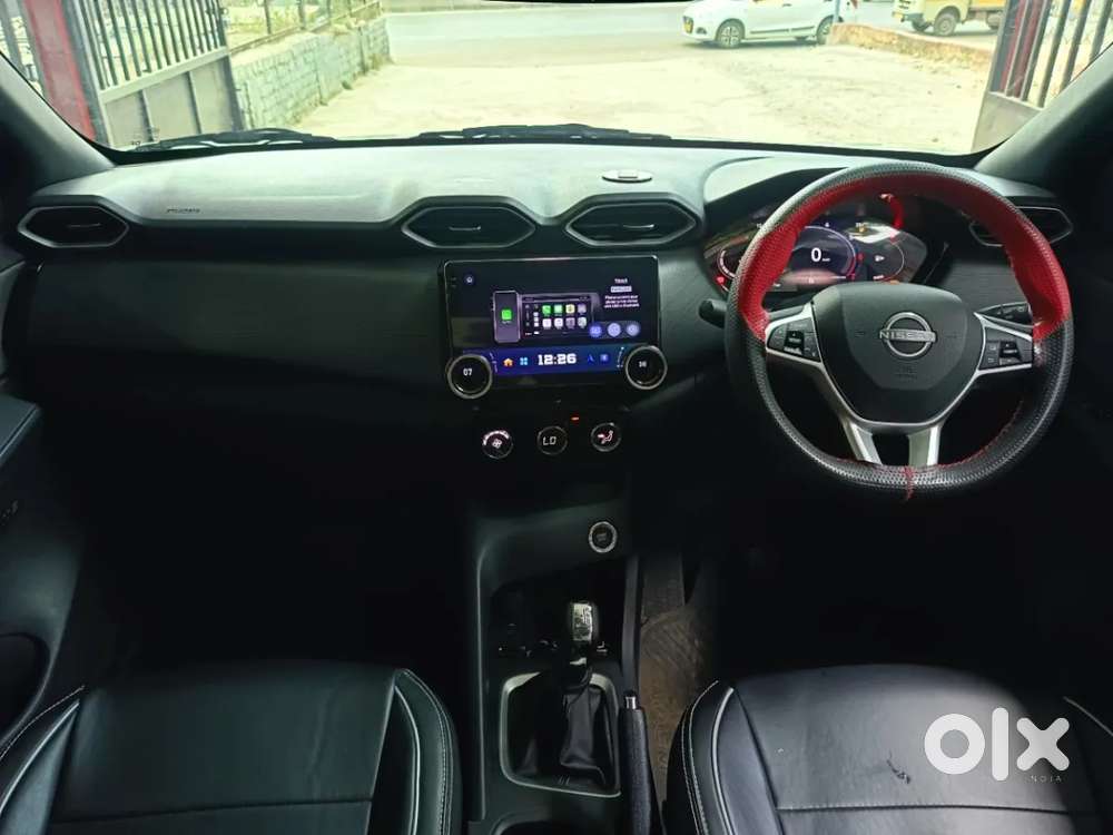 Nissan Magnite, 2025, Petrol