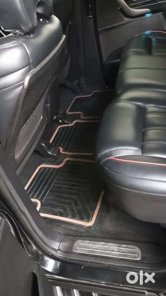 Mahindra Xuv500 2020 Diesel 70000 Km Driven