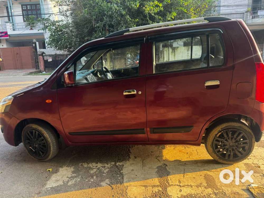 Maruti Suzuki Wagon R Vxi, 2012, Petrol