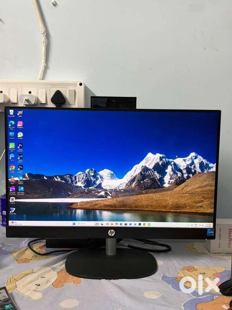 HP 24 All-in-One 13th Gen i3 8GB 512GB SSD