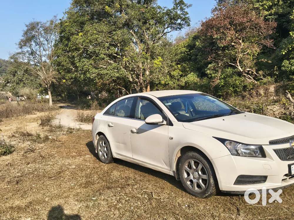 Chevrolet Cruze 2012 Diesel 60000 Km Driven