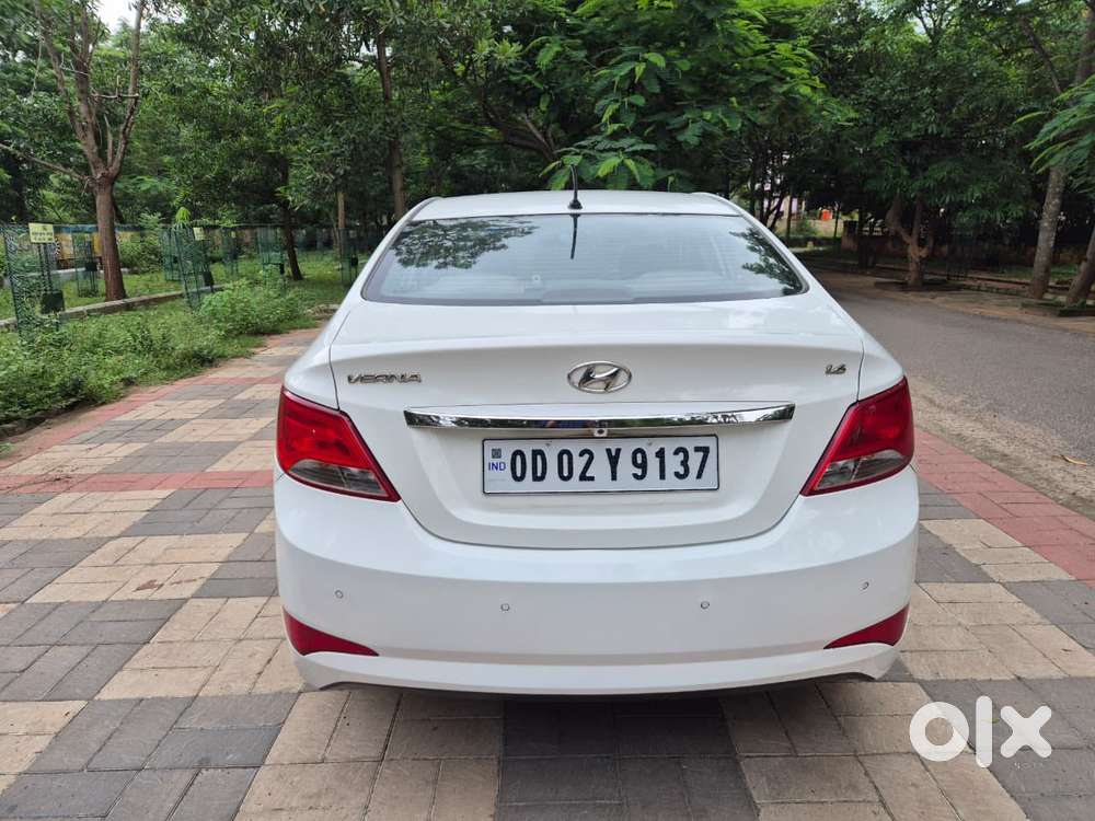 Hyundai Fluidic Verna 1.6 Vtvt S(o), 2015, Petrol