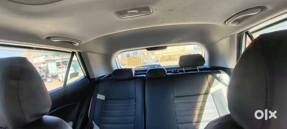 Hyundai Venue 2023 Diesel 22100 Km Driven