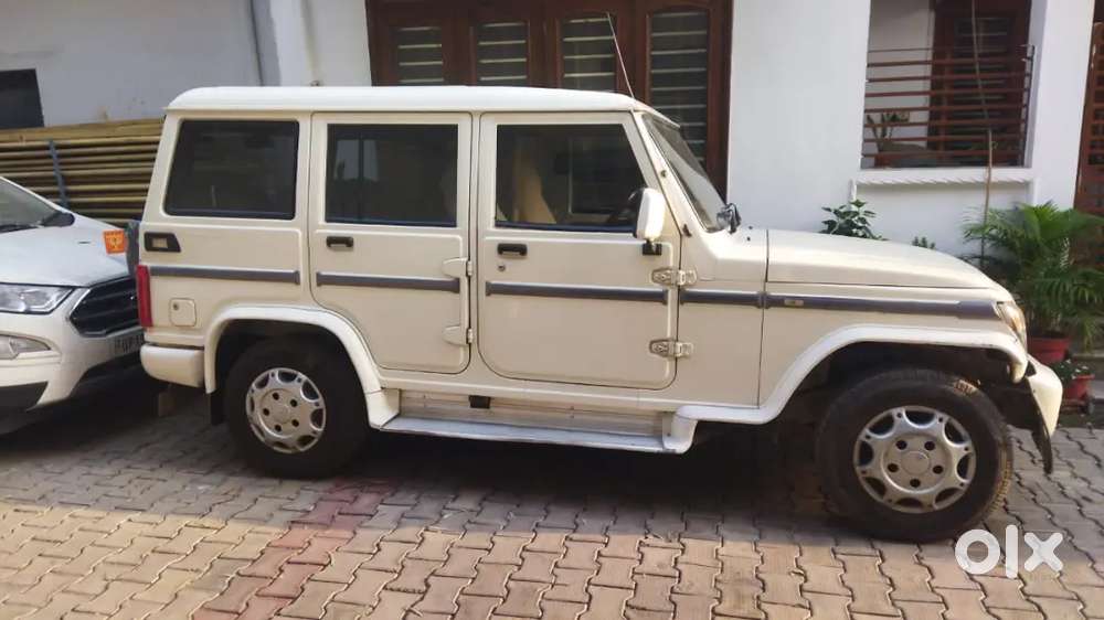 Mahindra Bolero 2006 Diesel With Power Window And 4 Years Life
